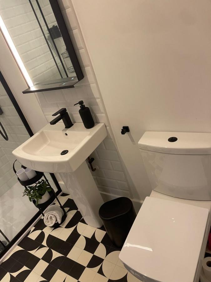 Crown Street Room Only Accommodation シーハウシズ エクステリア 写真